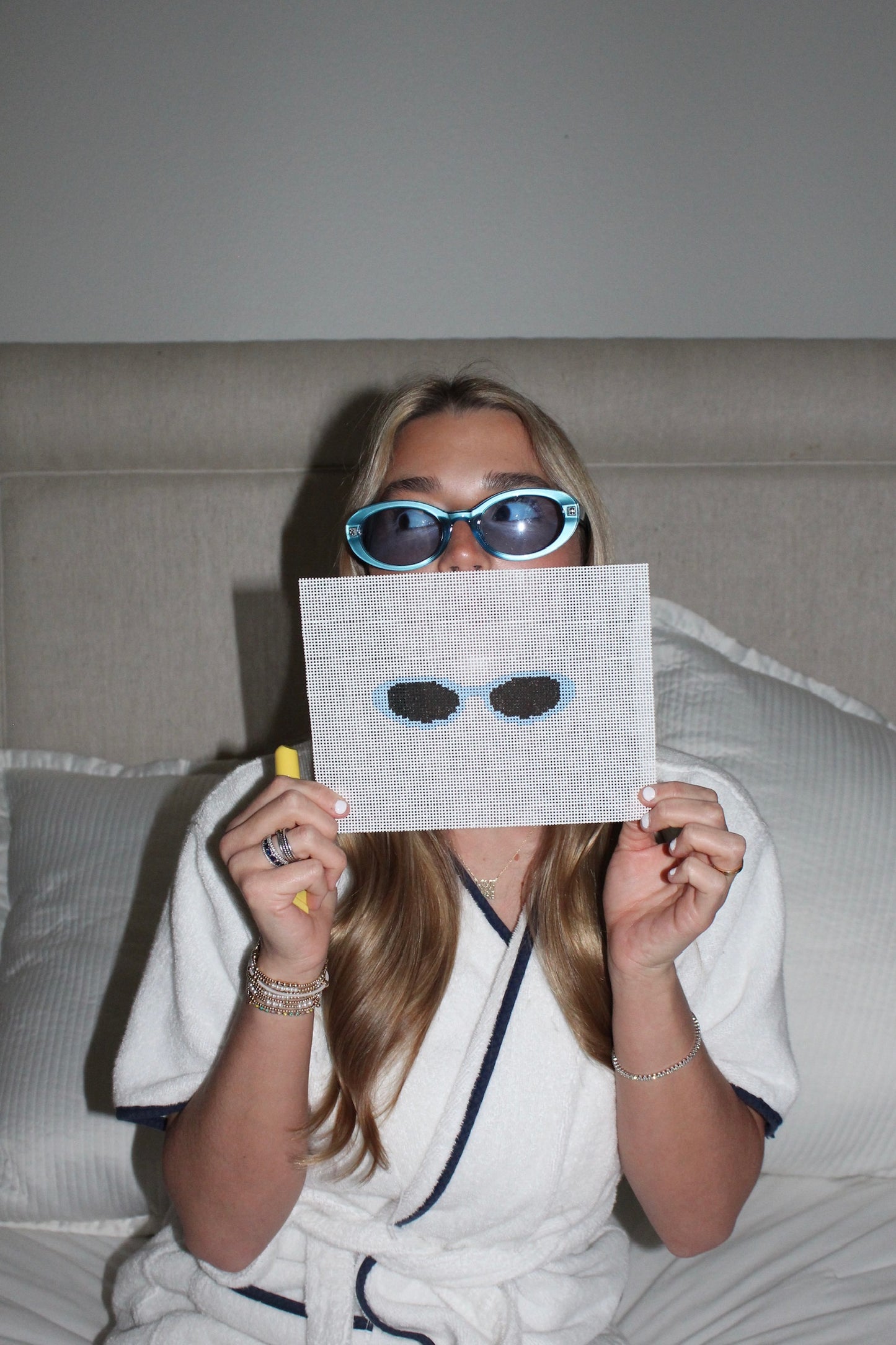 Blue Oval Sunnies